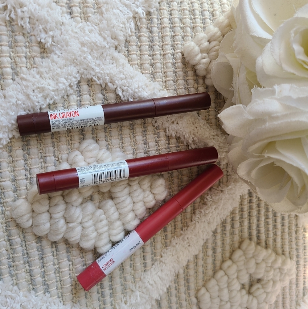 3 Crayon Maybelline lipstick liner